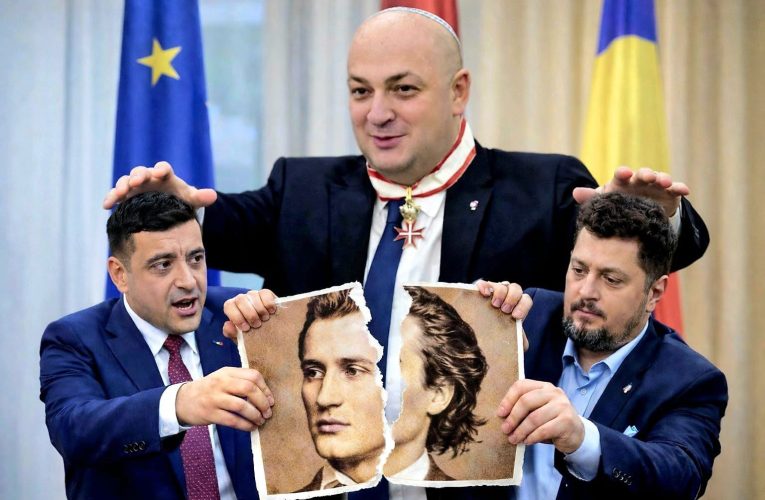 Se ceartă în față, sunt crescuți de aceiași oameni – suveranismul de carton și prietenia din spate